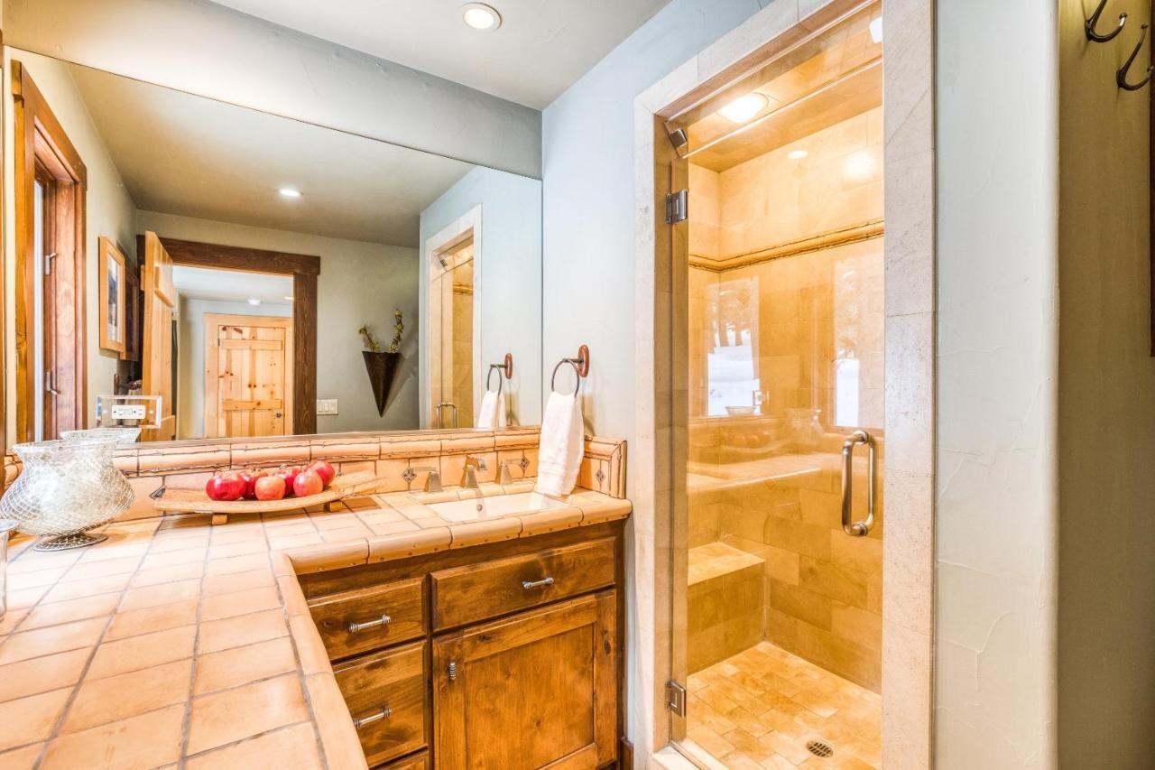Bear Meadows Lodge - Hot Tub - Tahoe Donner Home Truckee Exterior photo